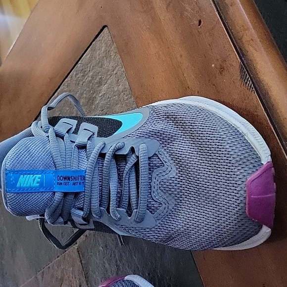 Nike size 6 running shoe 👟 Worn once. - Picture 4 of 6